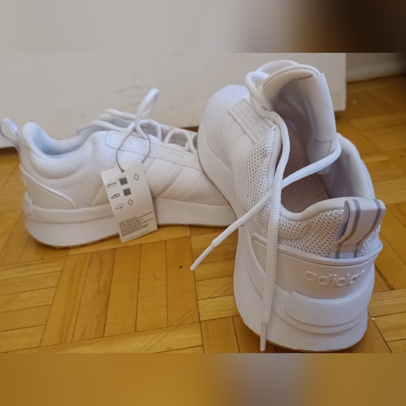 Adidas sneakers - Picture 3 of 3